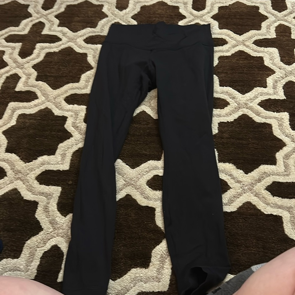 lululemon black wunder under leggings